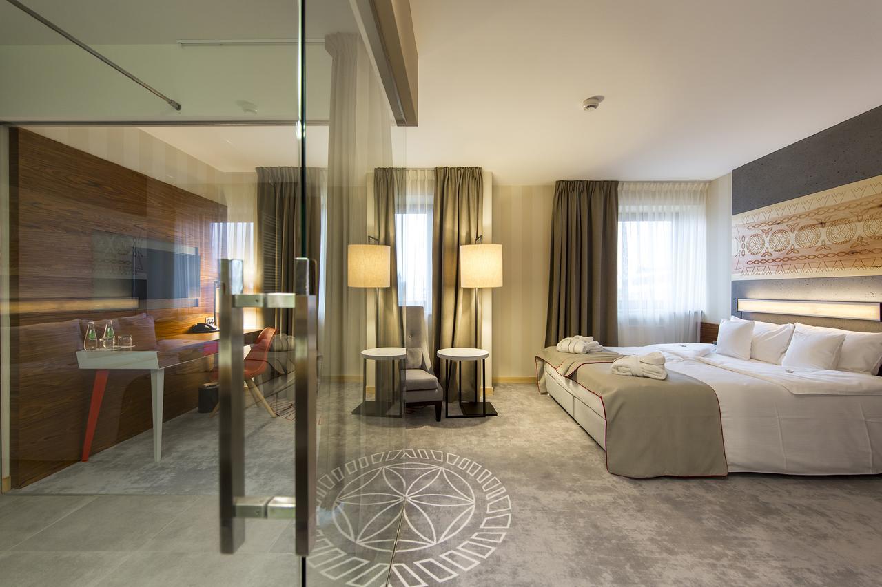 Hotel Kopieniec Fizjo- Med & Spa Murzasichle Exteriör bild